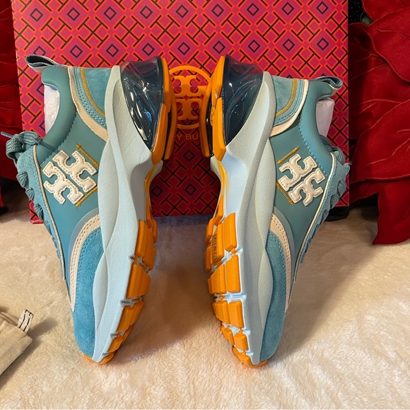 TORY BURCH GOOD LUCK BUBBLE TRAINER - Picture 9 of 11